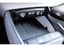 Hyundai i20 1.0 T-GDI Premium Automaat | Trekhaak | 17'' velgen | Parkeersensoren | Climate controle | Cruise control | Draadloos laden | Keyless entry | Privacy glass