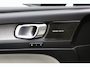 Volvo XC40 2.0 B3 164 PK Plus Dark, 4-Cilinder, Harman/Kardon, Leder, Trekhaak, Memory, Camera