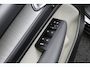 Volvo XC40 2.0 B3 164 PK Plus Dark, 4-Cilinder, Harman/Kardon, Leder, Trekhaak, Memory, Camera