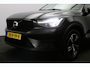 Volvo XC40 2.0 B3 164 PK Plus Dark, 4-Cilinder, Harman/Kardon, Leder, Trekhaak, Memory, Camera