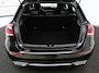Mercedes-Benz A-klasse 180 Business Solution Luxury | Leder | Camera | Stoelverwarming | Sfeerverlichting | Full LED | Climate control | Park assist |