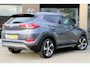 Hyundai Tucson 1.6 T-GDi 177pk Premium 4WD Automaat | Elektrische achterklep | Stoelverwarming | Trekhaak 1.600kg! | Camera | Cruise control | Parkeersensoren | Stuurverwarming