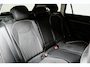 Volkswagen Passat Variant 1.5 eHybrid 204PK DSG-6 Business | TREKHAAK | NAVIGATIE | HUD | STOEL + STUURVERW. | CAMERA | APP CONNECT