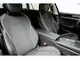 Volkswagen Passat Variant 1.5 eHybrid 204PK DSG-6 Business | TREKHAAK | NAVIGATIE | HUD | STOEL + STUURVERW. | CAMERA | APP CONNECT