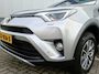 Toyota RAV4 2.0 VVT-i AWD Dynamic | Trekhaak 1500 KG trekgewicht | Stoelverwarming | Parkeersensoren voor+achter | Navigatie | Climate Control | Cruise Control | Achteruitrijcamera |