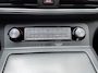 Hyundai Kona Electric EV Comfort 64 kWh | Warmtepomp | 100% SOH | Adaptive cruise control | Apple Carplay & Android Auto | Achteruitrijcamera | Parkeersensoren achter | Keyless entry | DAB radio |
