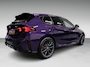 BMW 1-Serie 120 M-SPORT NW-PRIJS 67DEURO PANO/ICONIC-GRILL/MASSAGE+M-STOELEN,H-UP/H&K/CAMERA-NAV///