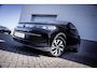 Volkswagen Tiguan 1.5 eTSI Life Edition | Achterbank verwarmd | Achteruitrijcamera | Apple Carplay/Android Auto|telefoonintegratie premium