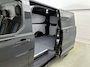 Ford Transit Custom 340 2.5 PHEV L2H1 Sport | DEMO! | Beschikbaar 01-2027 | Adaptieve Cruise | | Inklapbare trekhaak | Stoel/stuurverwarming | Dodehoekdetectie | 19'' Velgen | B&O | Dubbele zijschuifdeur | Striping