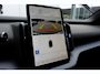 Volvo EX30 P3 Long Range Plus Europa 69 kWh Elektrisch verstelbare voorstoelen | Stoel-/ stuurwielverwarming | Harman Kardon | Keyless entry | 18 inch. lichtmetalen velgen | Warmtepomp | Vehicle to load | Volvo Guard | Adaptieve cruise control | BLIS