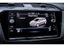 Volkswagen Touran 1.5 TSI Highline 7p | Autom. | PDC | Cruise | Trekhaak | LMV | Climate |