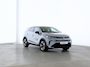 Renault Symbioz 1.8-160pk E-Tech Full Hybrid 160 'Techno' AUTOMAAT ! Fijne en comfortabele hoogzitter met slechts 8.250km ! Autm. airco, LED verlichting, cruise control, keyless, navigatie, bluetooth telefoonvoorb., boordcomputer, digitaal dashb. etc.