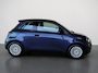 Fiat 500e 42 kWh Navigatie by Apple Carplay Android Auto camera Parkeersensoren rondom Dodehoekdetectie Cruise Control Stoelverwarming Keyless Entry Climate Control