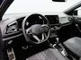 Volkswagen T-Roc 1.5 TSi 150 Pk Automaat R-Line | Black Style | Stoelverwarming | Camera | Adaptive Cruise | Virtual Cockpit | Navigatie | 18 Inch | 25.245 Km !!