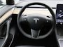 Tesla Model 3 Long-Range Dual Motor AWD Tesla Model 3 Long-Range AWD 351pk 75 kWh FACELIFT 90,4 % SoH [ WARMTEPOMP+TREKHAAK+AUTOPILOT+620KM WLTP+PREMIUM AUDIO ]