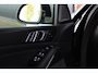 BMW X5 XDrive45e High Executive | SOH 95% | M | Panoramadak | Adaptive Cruise Control | Luchtvering | Sfeerverlichting |