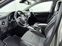 Toyota Auris 1.8 Hybrid Black Edition | Stoelverwarming | Navigatie | Parkeercamera *