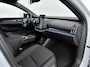 Volvo EX30 Single Motor Plus Europa 51 kWh | Stoel + Stuurverwarming | 18 inch LM Velgen | PDC + camera | Warmtepomp | Elektrisch verstelbare stoelen |