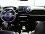 Peugeot e-2008 EV GT Avantage 54 kWh 156PK | AppleCarPlay/AndroidAuto | Climate Control | Adaptive Cruise Control | 360'Camera | FULL LED | Navigatie | LMV | Parkeersensoren | Privacy Glass | Isofix | Two-Tone | Sfeerverlichting |