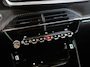 Peugeot e-2008 EV GT Avantage 54 kWh 156PK | AppleCarPlay/AndroidAuto | Climate Control | Adaptive Cruise Control | 360'Camera | FULL LED | Navigatie | LMV | Parkeersensoren | Privacy Glass | Isofix | Two-Tone | Sfeerverlichting |