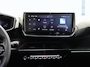 Peugeot e-2008 EV GT Avantage 54 kWh 156PK | AppleCarPlay/AndroidAuto | Climate Control | Adaptive Cruise Control | 360'Camera | FULL LED | Navigatie | LMV | Parkeersensoren | Privacy Glass | Isofix | Two-Tone | Sfeerverlichting |