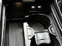 Mercedes-Benz C-klasse 300 e Business Solution AMG AMG Line l Panoramadak l Burmester l Digital Light l Apple Carplay l Nightpakket l 360°-camera l Trekhaak | Inclusief 24 maanden MB Certified garantie voor Europa.
