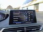 Peugeot 3008 1.2 Turbo 130 PK GT Line | Automaat | Slechts 73.500 KM Gereden | Trekhaak 1150 KG | Navigatie | Glazen Schuif-/Kanteldak | Keyless Entry | Full LED Verlichting | All Season Banden | Camera | Cruise Control | Climate Control |