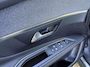 Peugeot 3008 1.2 Turbo 130 PK GT Line | Automaat | Slechts 73.500 KM Gereden | Trekhaak 1150 KG | Navigatie | Glazen Schuif-/Kanteldak | Keyless Entry | Full LED Verlichting | All Season Banden | Camera | Cruise Control | Climate Control |