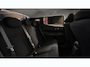 Hyundai Ioniq 3 Select | 12,9-inch multimediascherm met: Pleos Connect, Apple CarPlay & Android Auto (draadloos), DAB+ en Hyundai Bluelink LITE met smartphone-app (abonnement 10 jaar) | Actieve rijbaanassistentie (LKA)