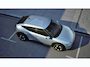 Hyundai Ioniq 3 Select | 12,9-inch multimediascherm met: Pleos Connect, Apple CarPlay & Android Auto (draadloos), DAB+ en Hyundai Bluelink LITE met smartphone-app (abonnement 10 jaar) | Actieve rijbaanassistentie (LKA)