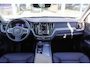 Volvo XC60 2.0 T6 Plug-in hybrid AWD Essential Edition Bright | SoH 94% | Trekhaak | Panoramadak | Leder | Camera