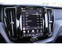 Volvo XC60 2.0 T6 Plug-in hybrid AWD Essential Edition Bright | SoH 94% | Trekhaak | Panoramadak | Leder | Camera