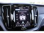 Volvo XC60 2.0 T6 Plug-in hybrid AWD Essential Edition Bright | SoH 94% | Trekhaak | Panoramadak | Leder | Camera