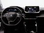 Peugeot e-2008 EV Active Pack 50 kWh SOH 91% | Carplay | PDC | Cruise Control | 16" Lichtmetalen Velgen | Climate Control | Origineel NL!