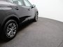 Peugeot e-2008 EV Active Pack 50 kWh SOH 91% | Carplay | PDC | Cruise Control | 16" Lichtmetalen Velgen | Climate Control | Origineel NL!
