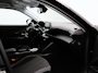 Peugeot e-2008 EV Active Pack 50 kWh SOH 91% | Carplay | PDC | Cruise Control | 16" Lichtmetalen Velgen | Climate Control | Origineel NL!