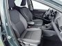 Toyota Yaris 1.5 Hybrid 115 Dynamic | Dodehoek detectie | Parkeersensoren voor/achter | Stoel-/stuurverwarming | Apple Carplay / Android Auto | Keyless | Adaptive Cruise | Clima | Camera | 16 inch