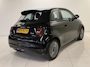 Fiat 500 Icon 42 kWh | Apple CarPlay/Android Auto | SoH 95% | Climate Control | DAB+ | All-season banden |