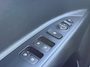 Kia Stonic 1.0 T-GDi MHEV DynamicPlusLine | Navigatie | Camera | All season banden | Climate control | CarPlay | Zwarte logo's |