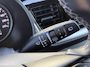 Kia Stonic 1.0 T-GDi MHEV DynamicPlusLine | Navigatie | Camera | All season banden | Climate control | CarPlay | Zwarte logo's |