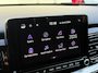 Kia Stonic 1.0 T-GDi MHEV DynamicPlusLine | Navigatie | Camera | All season banden | Climate control | CarPlay | Zwarte logo's |