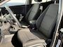 Kia Stonic 1.0 T-GDi MHEV DynamicPlusLine | Navigatie | Camera | All season banden | Climate control | CarPlay | Zwarte logo's |
