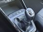 Kia Stonic 1.0 T-GDi MHEV DynamicPlusLine | Navigatie | Camera | All season banden | Climate control | CarPlay | Zwarte logo's |