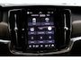 Volvo V90 T6 Plug-in hybrid AWD Ultimate Bright | SOH-waarde 95% | Trekhaak met semi elektrisch inklapbare kogel | Nappa Lederenbekleding | Stoelmassage | Longe Range | Dealeronderhouden | Parkeersensoren voor + achter | Google Infotainment | Stoelverwarming | Parkeercamera | Panoramadak |