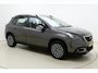 Peugeot 2008 1.2 PureTech Blue Lion | Navigatie | Automaat | Parkeersensoren | Cruise control | Stuurwiel multifunctioneel |