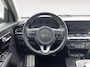 Kia Niro EV e-Niro ExecutiveLine 64 kWh | Warmtepomp | Navigatie | Adaptive cruise control | Climate control | Apple Carplay & Android Auto | Achteruitrijcamera | Stoel- stuurverwarming |