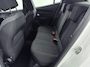 Peugeot 2008 SUV 100 pk Blue Lease Active | Navigatie | Parkeersensoren Achter | Carplay | Inklapbare Buitenspiegels