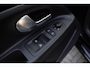 Volkswagen Up! 1.0 BMT move up! 12 mnd GARANTIE Carplay Airco Navi Line assist DealerOH