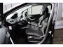 Peugeot 2008 1.2 PureTech Blue Lion 6 mnd GARANTIE NW DBriem DealerOH 2e Eig Navi CruiseC PDC Airco