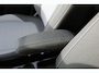 Ford Tourneo Courier 1.0-125pk Titanium AUTOMAAT ! UNIEKE Ford Tourneo 5 personen uitv. Fabr. garantie t/m 26-08-2029. Autm. airco, adapt. cruise cntrl, winterpkkt, LM wielen, navigatie, telefoonvoorb., lane- en side assist etc.
